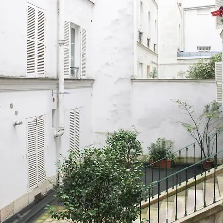 Lovely Spacious Nest Near Pigalle