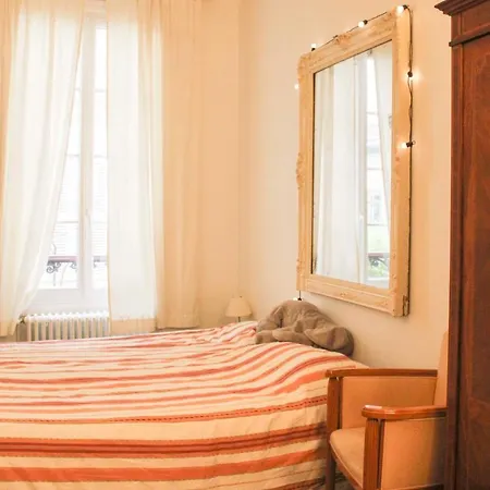 Daire Lovely Spacious Nest Near Pigalle